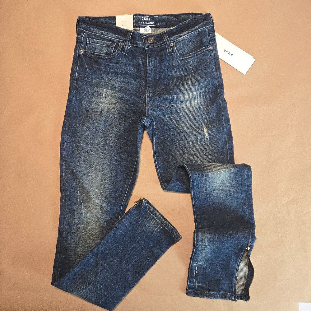 DKNY Low Rise City Ultra Skinny Jeans